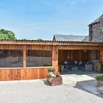 Semesterbostad Country *